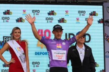 La sexta etapa de la Vuelta Colombia se corrió entre Ibagué y Salento, sobre 136,6 kilómetros. Los corredores se enfrentaron al temible Alto de La Línea.