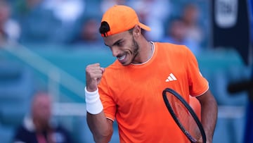 MIAMI GARDENS, FLORIDA - MARCH 23: Francisco Cerundolo of Argentina reacts against Daniil Medvedev during Day 7 of the Miami Open at Hard Rock Stadium on March 23, 2026 in Miami Gardens, Florida. Rich Storry/Getty Images/AFP (Photo by Rich Storry / GETTY IMAGES NORTH AMERICA / Getty Images via AFP)