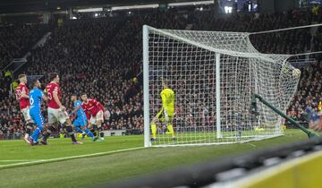  0-1. Renan Lodi marca el primer gol.