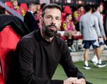Ruud Van Nistelrooy logró cortar rachas invictas del Arsenal como jugador y entrenador
