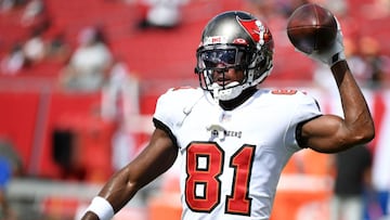 Tampa Bay Buccaneers wide receiver Antonio Brown becomes third player in a week to be placed on the team&#039;s covid-19 reserve list, though he is vaccinated.