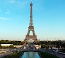 Los turistas vuelven a la Torre Eiffel