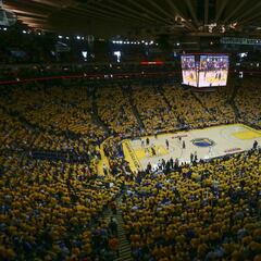 Los Warriors y Oakland se dicen adiós medio siglo después