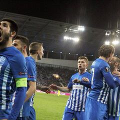 Pozuelo aúpa al Genk al liderato en Bélgica