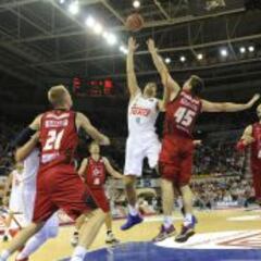 Ayón y Reyes placan al CAI