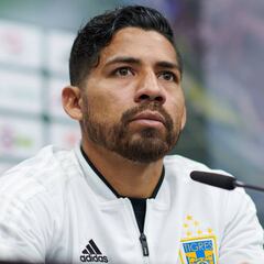 Aquino: "Si Chicharito quiere ir al LA Galaxy, bienvenido"