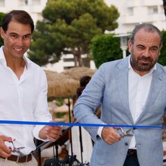 Rafa Nadal inaugura su primer hotel en Mallorca