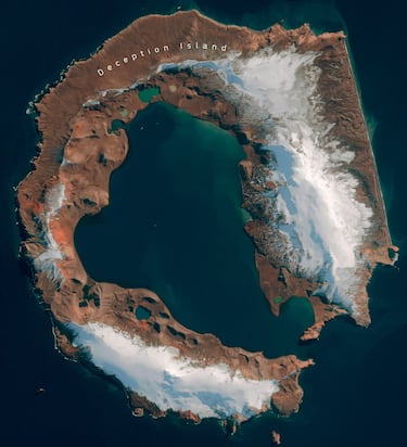 Scientists reveal how Antarctic lakes work