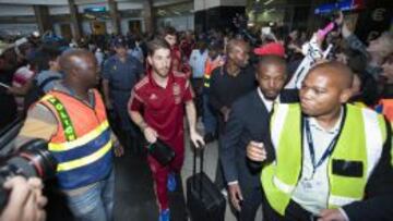 Sergio Ramos, a su llegada a Johannesburgo.