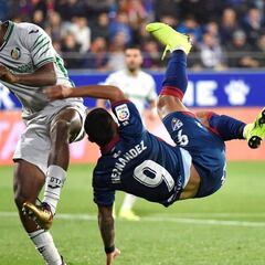 Molina deja al Huesca sin su primera victoria en El Alcoraz