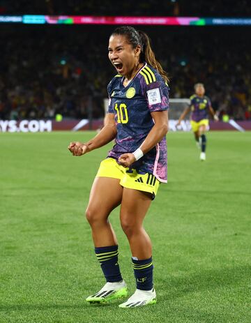 Inglaterra vence a Colombia en cuartos del Mundial Femenino