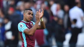 West Ham United's French midfielder Dimitri Payet applauding at the end of the English Premier League football match between West Ham United and Middlesbrough