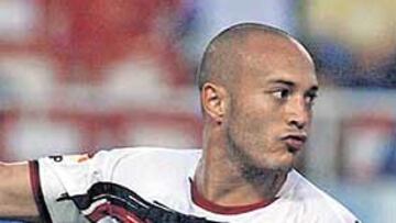 El uruguayo anotó tres goles en su presentación ante Nueva Zelanda