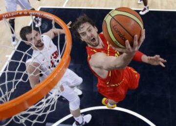 Pau Gasol en la final de baloncesto de los Juegos Olímpicos de londres 2012 España - EEUU
