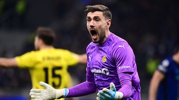 Haikin, tras hacerle una parada al Inter de Milán.