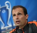 Allegri: "Marcar al hombre a Messi es casi imposible"