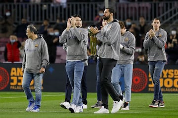 El equipo de baloncesto ofreció a la afición el título de Copa del Rey.