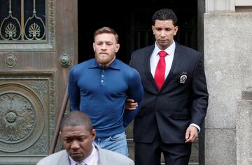 Las imágenes de la detención de McGregor