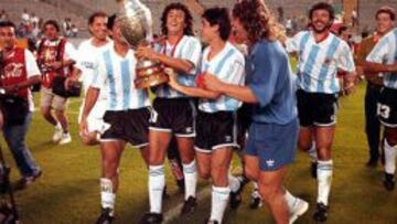 N&eacute;stor Ra&uacute;l Gorosito celebra la Copa Am&eacute;rica de 1993