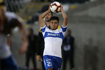 Raimundo Rebolledo (22) fue citado para los primeros microciclos, pero al parecer no terminó de convencer a Redín. El lateral juega con Gustavo Quinteros y ha sumado 822 minutos en Torneo Nacional.