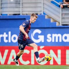 Arnau Comas, el central de moda en la categoría de plata