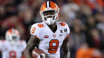 El wide receiver de Clemson promete ser un activo muy importante en el Draft 2021 (junto con Trevor Lawrence), pero ahora su carrera est&aacute; en peligro.