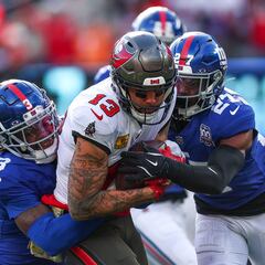 Will Mike Evans play for the Buccaneers against the Raiders? NFL injury update