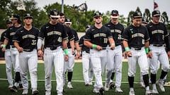 LSU still bookies’ favorites after being knocked off their perch for first time this season