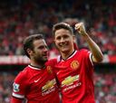 Mata y Herrera pedirían salir del United si sigue Van Gaal