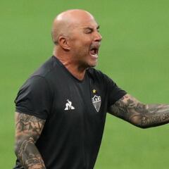 Sampaoli y su cuerpo técnico, positivos por Covid-19