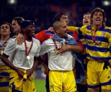 Bonus track | Faustino Asprilla, Fabio Cannavaro, Juan Sbastián Verón, Gianluigi Buffon, Abel Balbo y Hernán Crespo. Equipazo del Parma en los noventa.