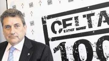 <b>YA MANDA. </b>Carlos Mouriño explicó ayer su proyecto como presidente del Celta en los próximos años.