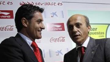 <b>EXIGENTES. </b>M¨ªchel y Jos¨¦ Mar¨ªa del Nido saben que el equipo no puede caer en la desgana.