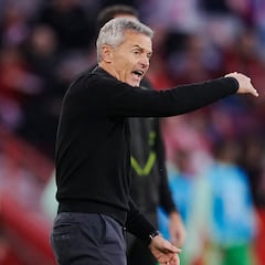 Escribá: “Nos empeñamos en pegarnos tiros en el pie”