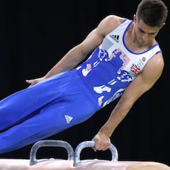 Whitlock consigue su segundo oro en caballo con arcos