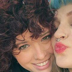 Surge el amor en Eurovisión: la batería de Megara y la representante de Chequia confirman su noviazgo