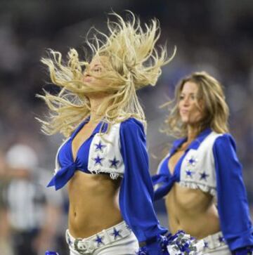 El apoyo de las cheerleaders de Dallas Cowboys no fue suficiente para evitar la derrota de su equipo. Pero siguen siendo un espectáculo.