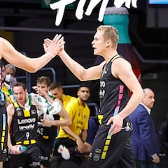 Dominio y triunfo del Tenerife ante un irregular Andorra