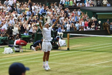 Federer hace historia: levanta su octavo Wimbledon