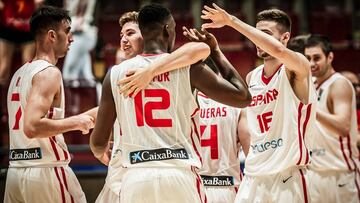 Los jugadores de la Sub-20 celebran el triunfo ante Francia.