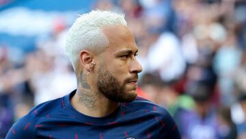 Neymar during the Ligue 1 match between Paris Saint-Germain and FC Metz at Parc des Princes stadium on May 21, 2022 in Paris, France.