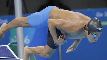 Felipe Tapia finalizó último en su serie de 1.500 en natación