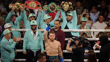 Saúl 'Canelo' Álvarez previo a la pelea contra Jaime Munguía por el campeonato absoluto de los pesos Supermedianos.