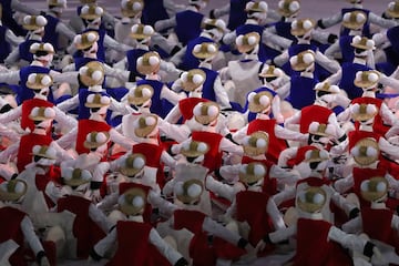 PYEONGCHANG-GUN, SOUTH KOREA - FEBRUARY 09:  Dancers perform during the Opening Ceremony of the PyeongChang 2018 Winter Olympic Games at PyeongChang Olympic Stadium on February 9, 2018 in Pyeongchang-gun, South Korea.  (Photo by Lars Baron/Getty Images)