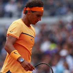 Rafa Nadal ya entrena sobre la arcilla de Roland Garros