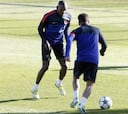Abidal se reincorpora al grupo