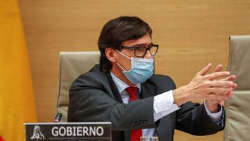 MADRID 26/11/2020.- El ministro de Sanidad, Salvador Illa, durante su comparecencia este jueves ante la Comisión de Sanidad para informar de las medidas adoptadas para luchar contra la pandemia. EFE/Emilio Naranjo POOL