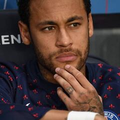 Hacienda 'revienta' el regreso de Neymar al Barcelona