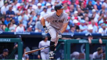 PHILADELPHIA, PENNSYLVANIA - JULY 31: DJ LeMahieu #26 of the New York Yankees hits a grand slam in the top of the second inning against the Philadelphia Phillies at Citizens Bank Park on July 31, 2024 in Philadelphia, Pennsylvania. Mitchell Leff/Getty Images/AFP (Photo by Mitchell Leff / GETTY IMAGES NORTH AMERICA / Getty Images via AFP)
