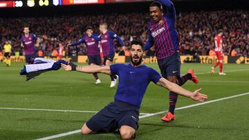 BARCELONA, SPAIN - APRIL 06: Luis Suarez of Barcelona celebrates after scoring his team's first goal with Malcom during the La Liga match between FC Barcelona and Club Atletico de Madrid at Camp Nou on April 06, 2019 in Barcelona, Spain. (Photo by
